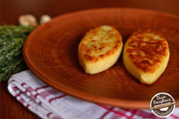 Картопляні зрази з капустою
